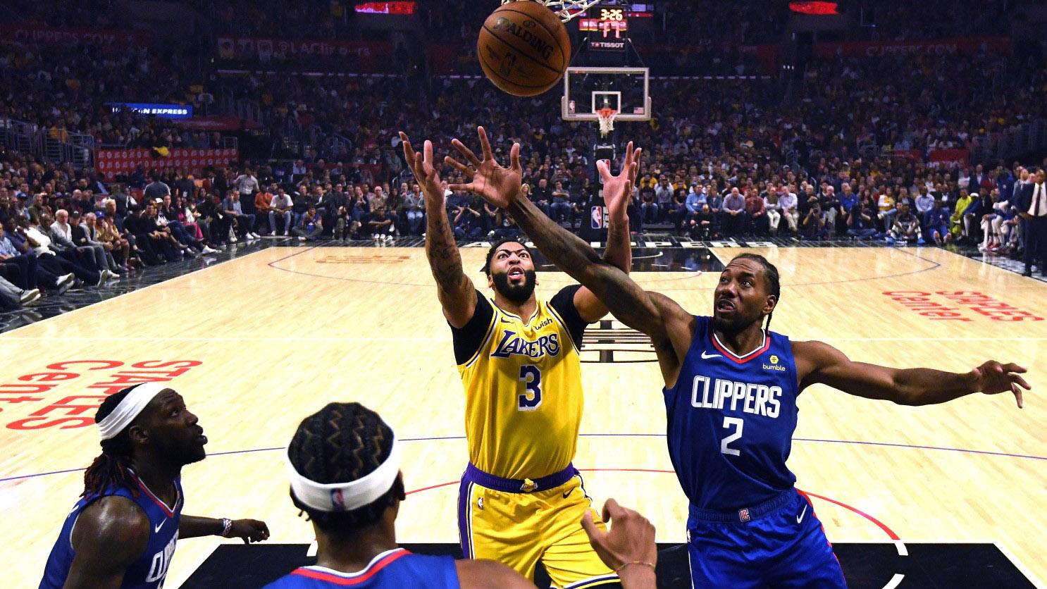 ayx-逆转之夜!湖人最后时刻连续得分取胜,标准留言专业.-ayx